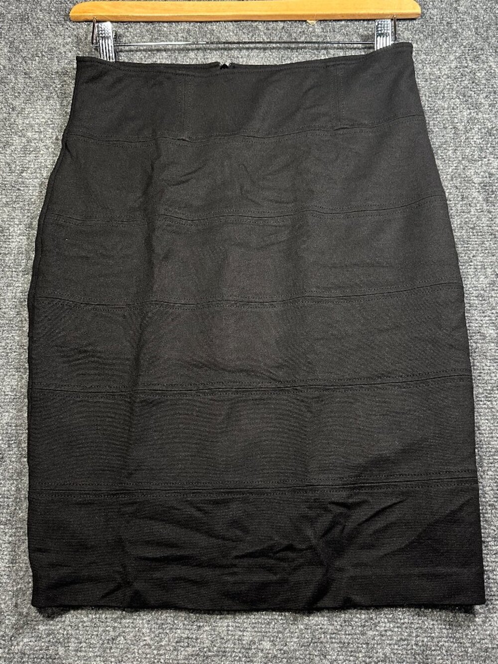 Gossip Skirt Womens Medium Pencil Black Stretch Knit Lined Back Zip Italy 46